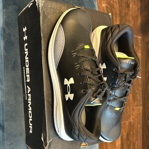 Under Armour Men's Black Athletic Shoes